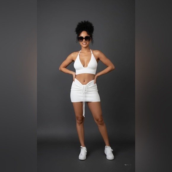 Sunset Seduction Set - Picture 8 of 16